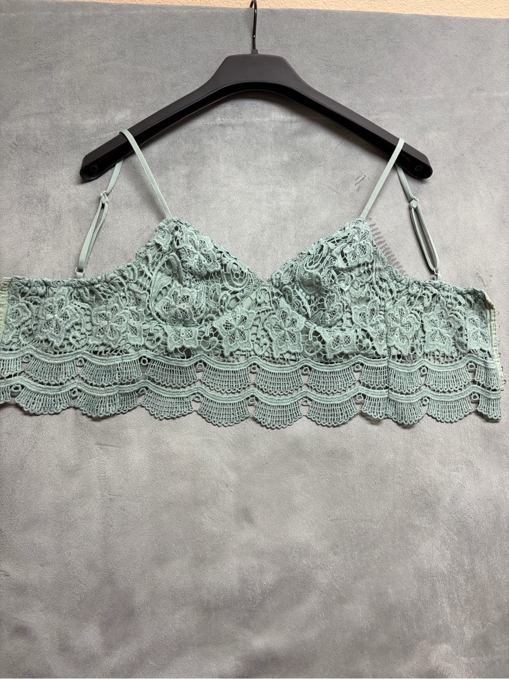 Kendall & Kylie Fairycore Lace Crochet Bralette Crop Top Sage Green XS Festival